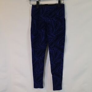 Peter Nygard Black and Blue Leggings